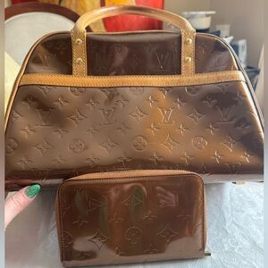 Louis Vuitton Tompkins Square Golden Vernis Satchel with Wallet